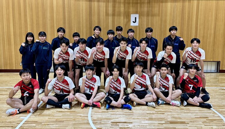 男子バレーボール部.jpg
